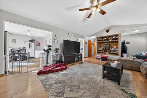 Tiny photo for 3491 E 200 N, Peru, IN 46970 (MLS # 202604368)