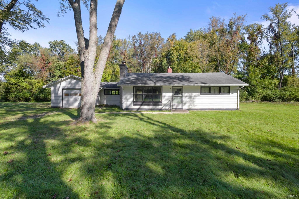 Photo of 18603 Kintz Drive, South Bend, IN 46637 (MLS # 202641666)
