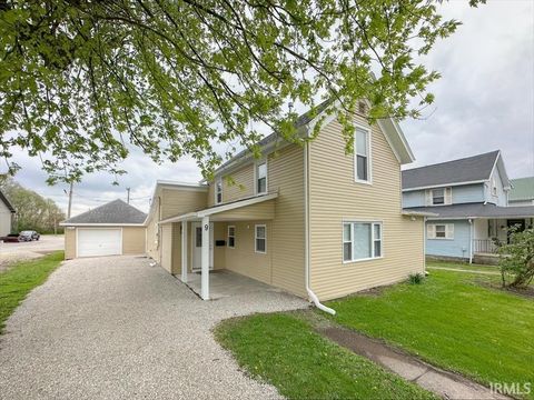 Tiny photo for 9 BOULEVARD, Peru, IN 46970 (MLS # 202613621)