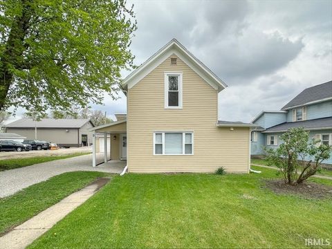 Photo of 9 BOULEVARD, Peru, IN 46970 (MLS # 202613621)