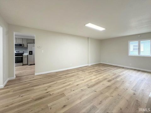 Tiny photo for 9 BOULEVARD, Peru, IN 46970 (MLS # 202613621)