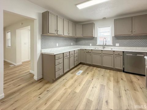 Tiny photo for 9 BOULEVARD, Peru, IN 46970 (MLS # 202613621)