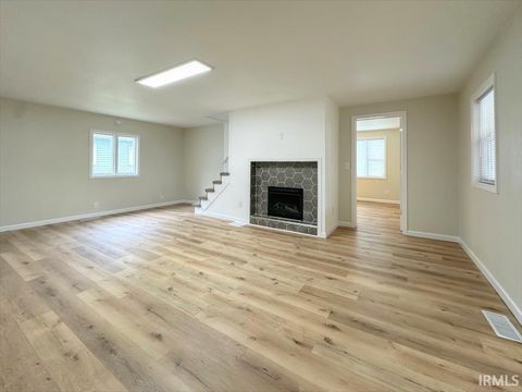 Tiny photo for 9 BOULEVARD, Peru, IN 46970 (MLS # 202613621)