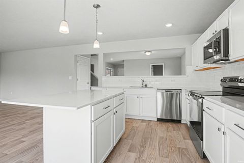 Tiny photo for 8247 Catberry Trail, Fort Wayne, IN 46804 (MLS # 202621603)