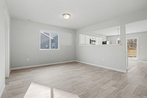 Tiny photo for 8247 Catberry Trail, Fort Wayne, IN 46804 (MLS # 202621603)