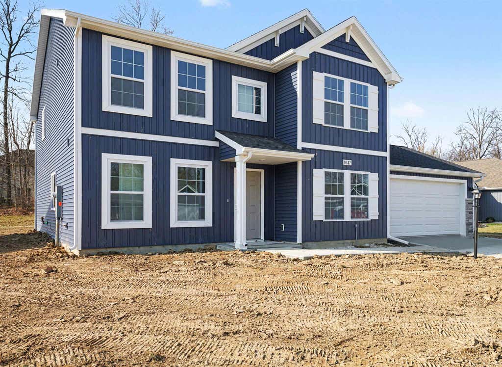Photo of 8247 Catberry Trail, Fort Wayne, IN 46804 (MLS # 202621603)