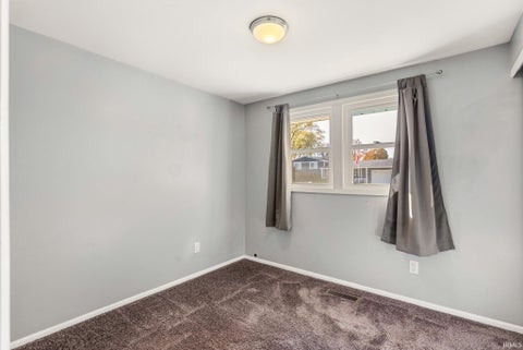 Tiny photo for 1429 Dundee Drive, New Haven, IN 46774 (MLS # 202644842)