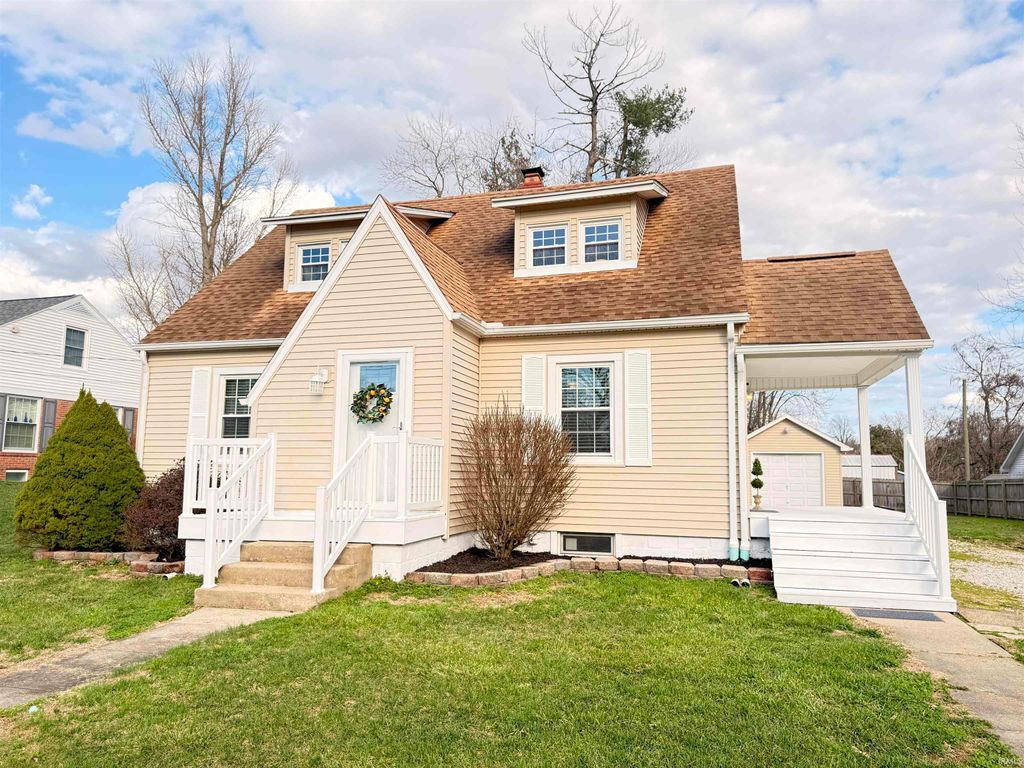 Photo of 1109 N First Street, Boonville, IN 47601 (MLS # 202607387)