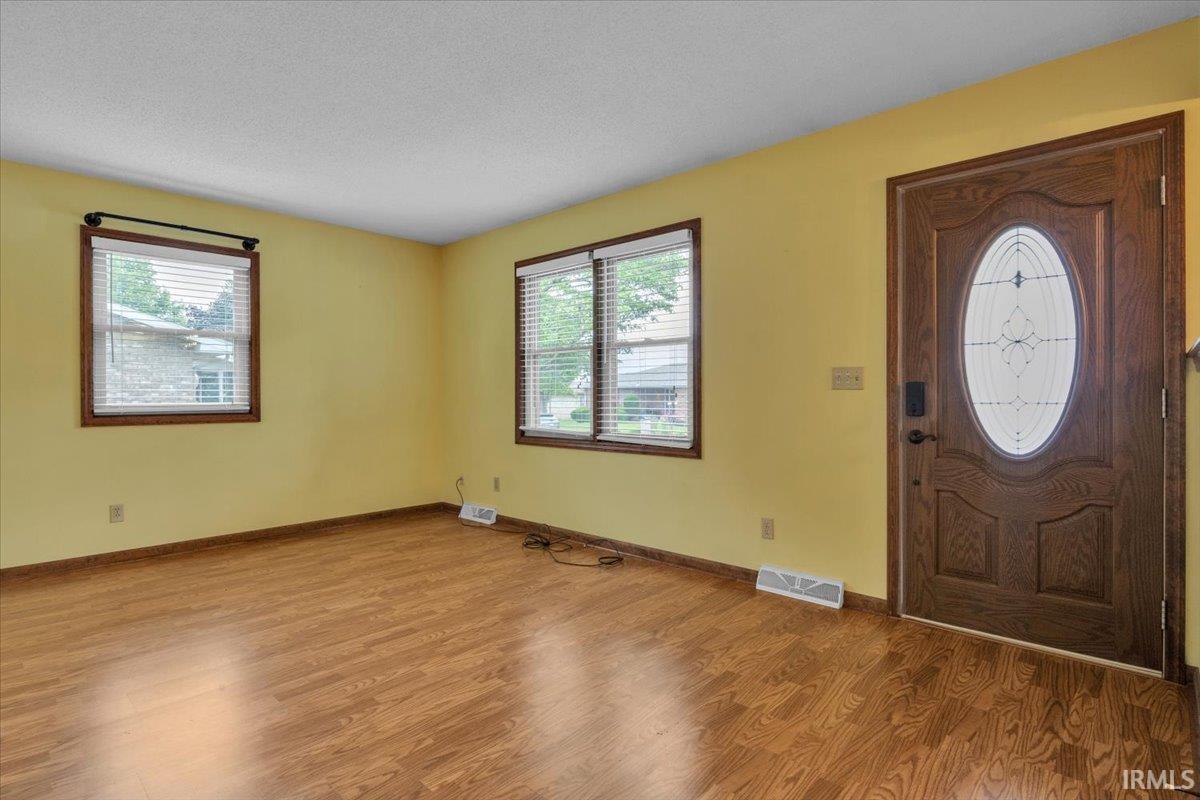 404 Southwind Avenue