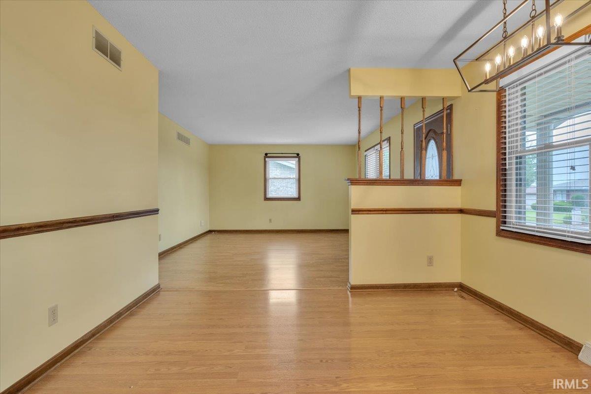 404 Southwind Avenue