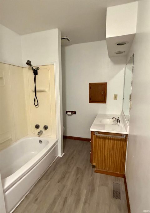 Tiny photo for 2925 N Ruffing Avenue, Delphi, IN 46923 (MLS # 202549486)