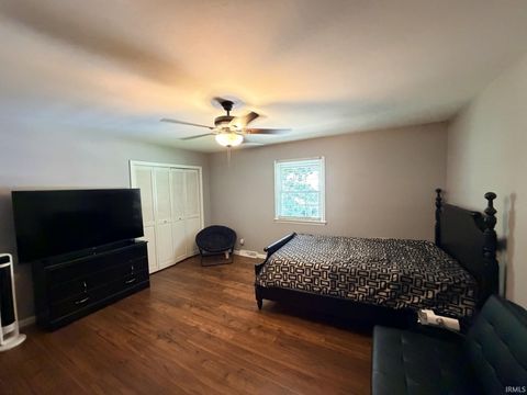 Tiny photo for 4355 E Birch Drive, Newburgh, IN 47630 (MLS # 202626798)