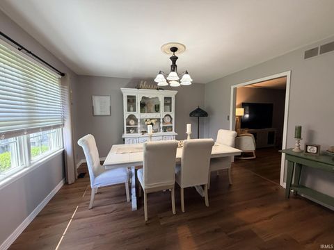 Tiny photo for 4355 E Birch Drive, Newburgh, IN 47630 (MLS # 202626798)