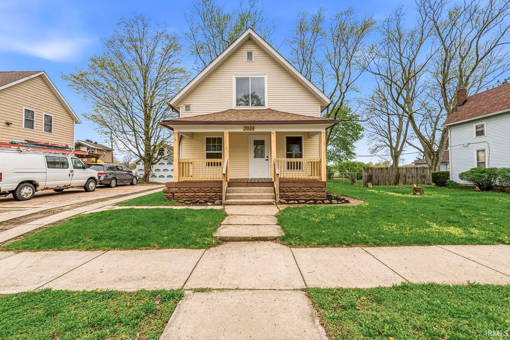 Photo of 2023 Prairie Street, Elkhart, IN 46516 (MLS # 202613526)