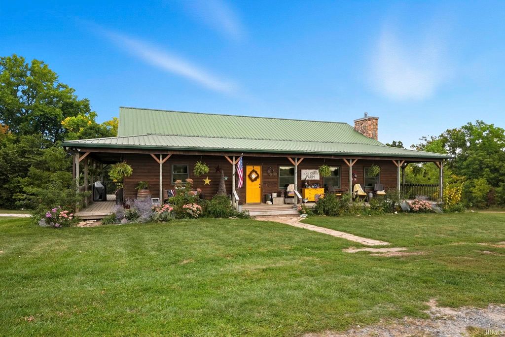 Photo of 9646 W 1000 S, North Manchester, IN 46962 (MLS # 202537995)