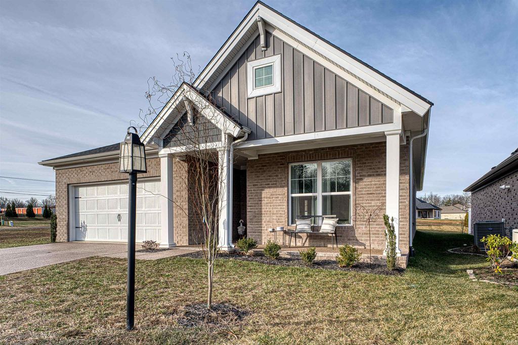 Photo of 6965 Ironwood Circle, Newburgh, IN 47630 (MLS # 202548135)