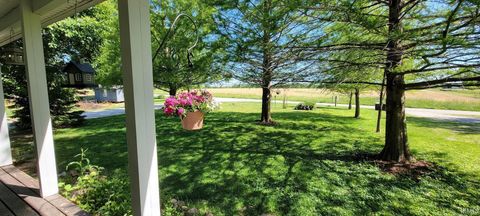 Tiny photo for 10282 E New Philadelphia Road, Salem, IN 47167 (MLS # 202618566)