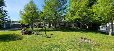 Tiny photo for 10282 E New Philadelphia Road, Salem, IN 47167 (MLS # 202618566)