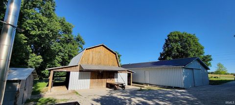 Tiny photo for 10282 E New Philadelphia Road, Salem, IN 47167 (MLS # 202618566)