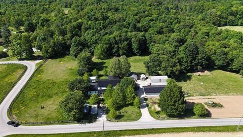 Tiny photo for 10282 E New Philadelphia Road, Salem, IN 47167 (MLS # 202618566)