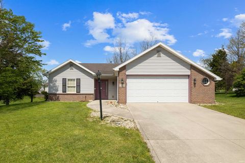 Photo of 7929 Crosshill Court, Fort Wayne, IN 46825 (MLS # 202615082)
