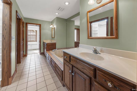 Tiny photo for 425 Schuetter Road, Jasper, IN 47546 (MLS # 202546009)
