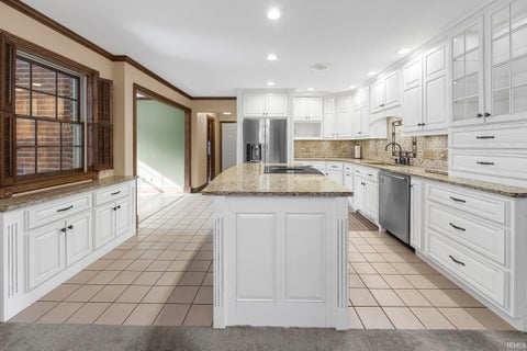 Tiny photo for 425 Schuetter Road, Jasper, IN 47546 (MLS # 202546009)