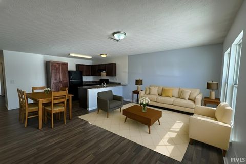 Tiny photo for 342 W 300 N, Kokomo, IN 46901 (MLS # 202545453)