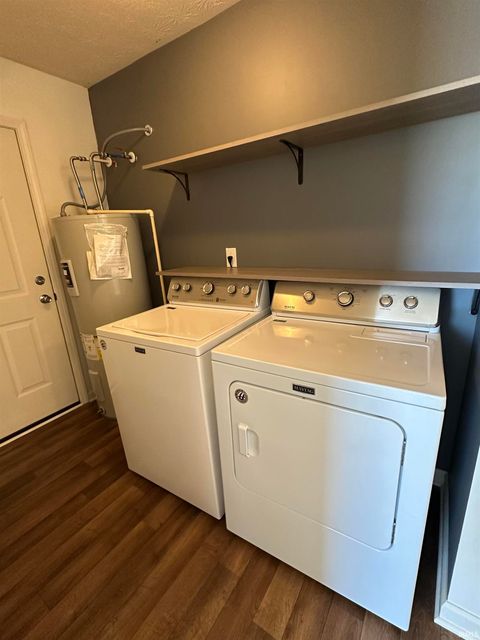 Tiny photo for 342 W 300 N, Kokomo, IN 46901 (MLS # 202545453)