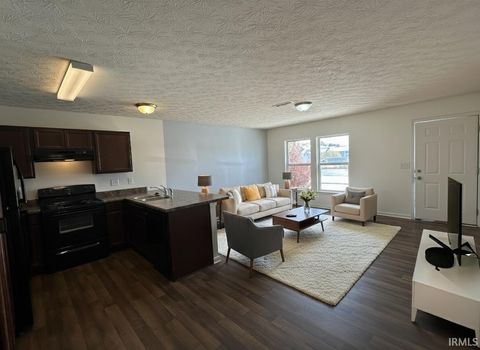 Tiny photo for 342 W 300 N, Kokomo, IN 46901 (MLS # 202545453)