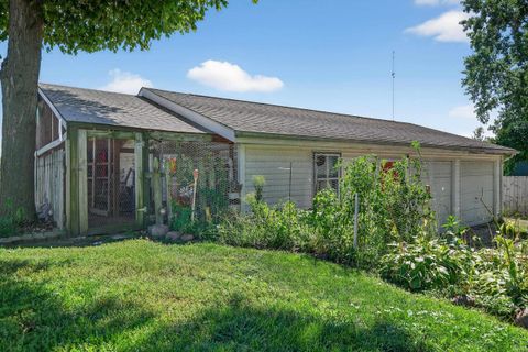 Tiny photo for 8170 E State Road 16, Twelve Mile, IN 46988 (MLS # 202527146)
