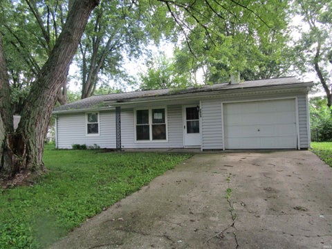 Photo of 5608 WIGWAM Court, Kokomo, IN 46902 (MLS # 202636221)