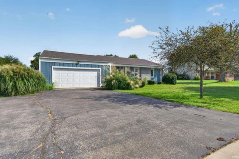 Photo of 4004 High Street, Logansport, IN 46947 (MLS # 202635597)