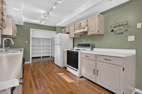 Tiny photo for 4004 High Street, Logansport, IN 46947 (MLS # 202635597)