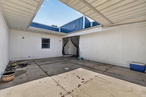 Tiny photo for 4004 High Street, Logansport, IN 46947 (MLS # 202635597)