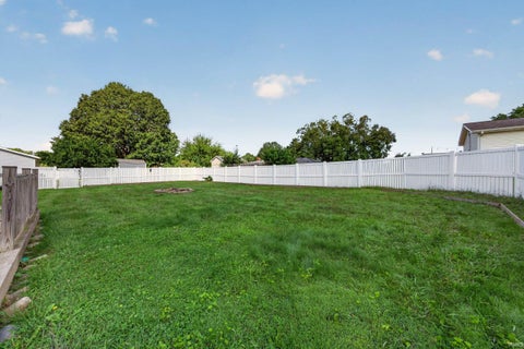 Tiny photo for 4004 High Street, Logansport, IN 46947 (MLS # 202635597)