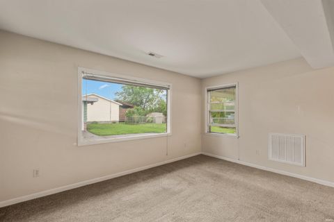 Tiny photo for 690 Esther Street, Huntington, IN 46750 (MLS # 202617542)