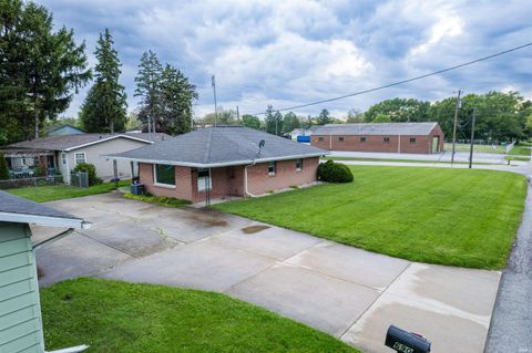 Tiny photo for 690 Esther Street, Huntington, IN 46750 (MLS # 202617542)