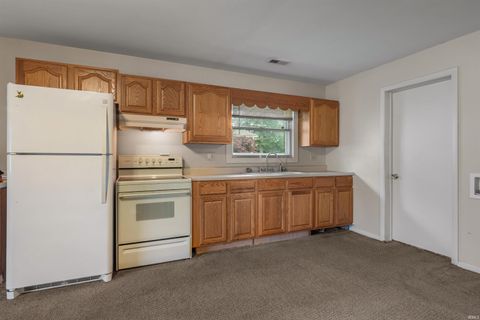 Tiny photo for 690 Esther Street, Huntington, IN 46750 (MLS # 202617542)