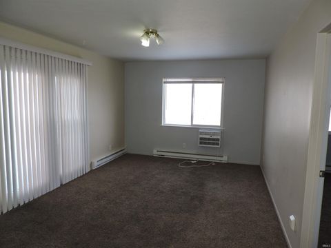 Photo of 502 E Plymouth Street #Apt. 4, Bremen, IN 46506 (MLS # 202604528)
