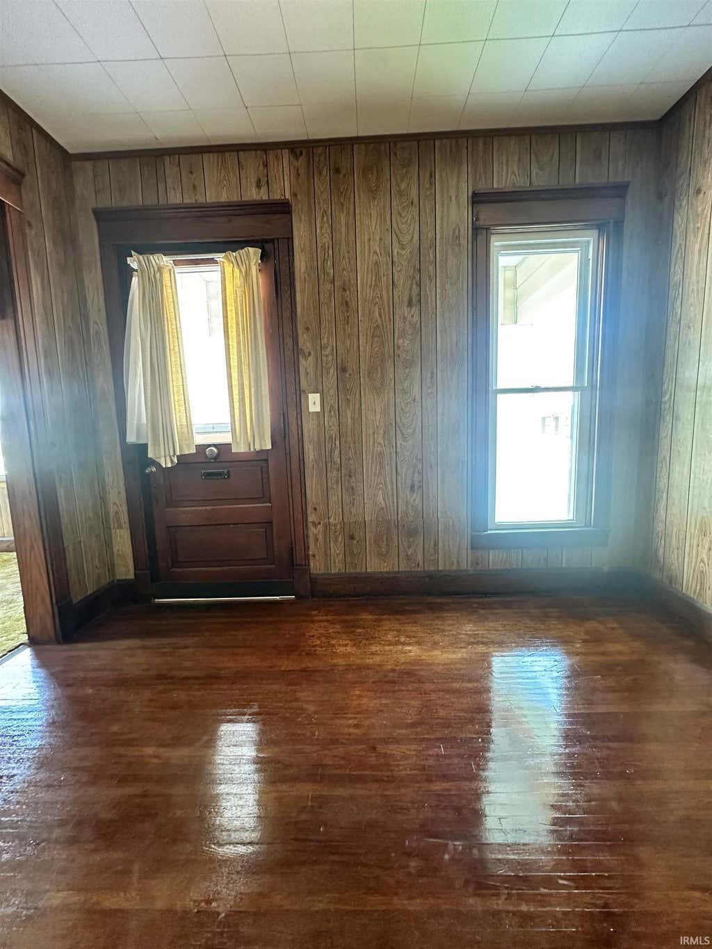 Photo of 235 S Seminary Street, Princeton, IN 47670 (MLS # 202625327)
