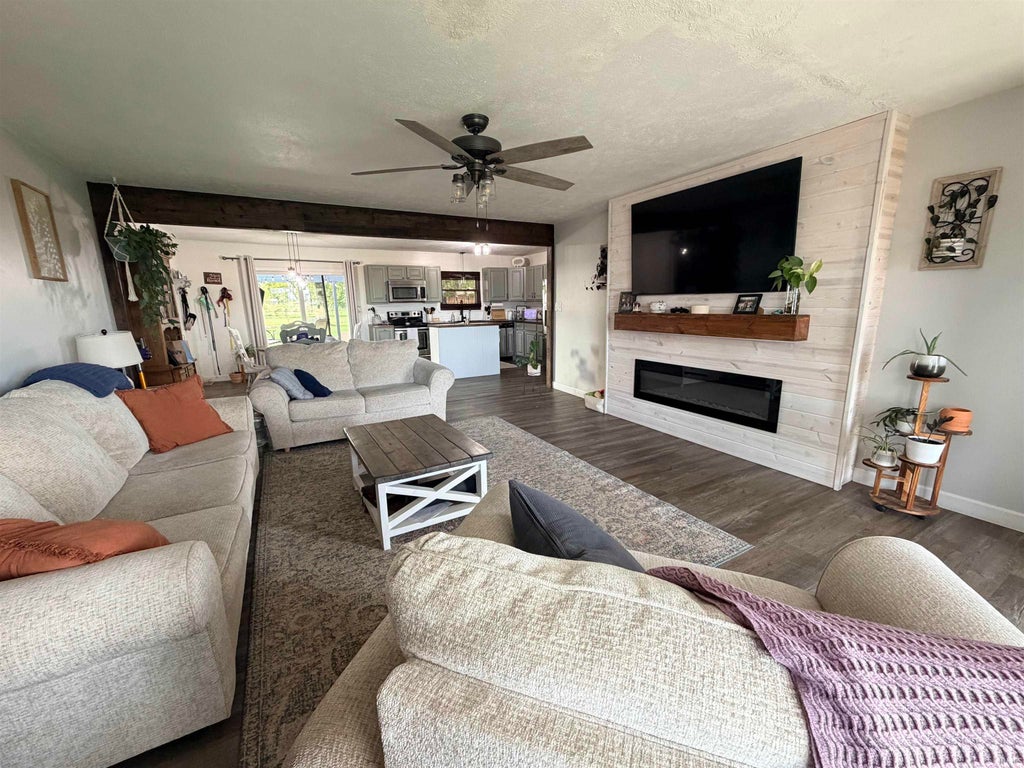 Photo of 5464 N 550 W, Sharpsville, IN 46068 (MLS # 202639994)