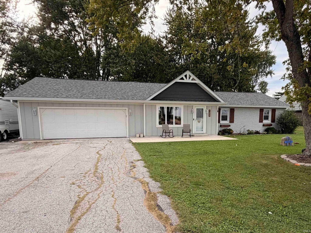 Photo of 5464 N 550 W, Sharpsville, IN 46068 (MLS # 202639994)
