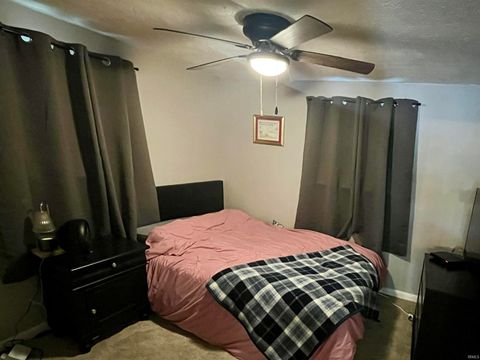 Tiny photo for 618 E Short Elm Street, Boonville, IN 47601 (MLS # 202618429)
