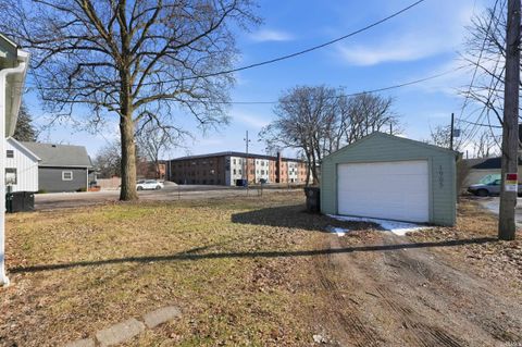 Tiny photo for 1965 Griswold Drive, Fort Wayne, IN 46805 (MLS # 202607820)