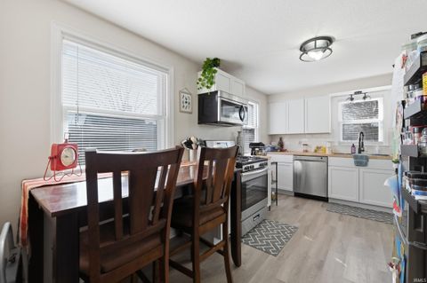 Tiny photo for 1965 Griswold Drive, Fort Wayne, IN 46805 (MLS # 202607820)