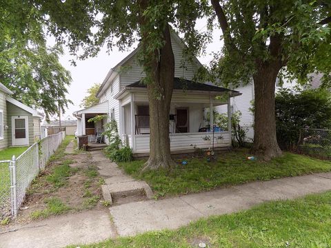 Photo of 1320 N COURTLAND Avenue, Kokomo, IN 46901 (MLS # 202618520)
