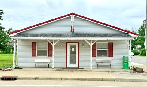 Photo of 116 S Main Street, Amboy, IN 46911 (MLS # 202525045) Photo of 116 S Main Street, Amboy, IN 46911 (MLS # 202525045)