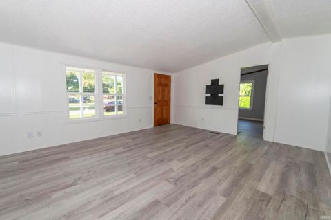 Tiny photo for 30343 Wolf Avenue, Elkhart, IN 46516 (MLS # 202624854)