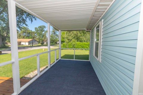 Tiny photo for 30343 Wolf Avenue, Elkhart, IN 46516 (MLS # 202624854)